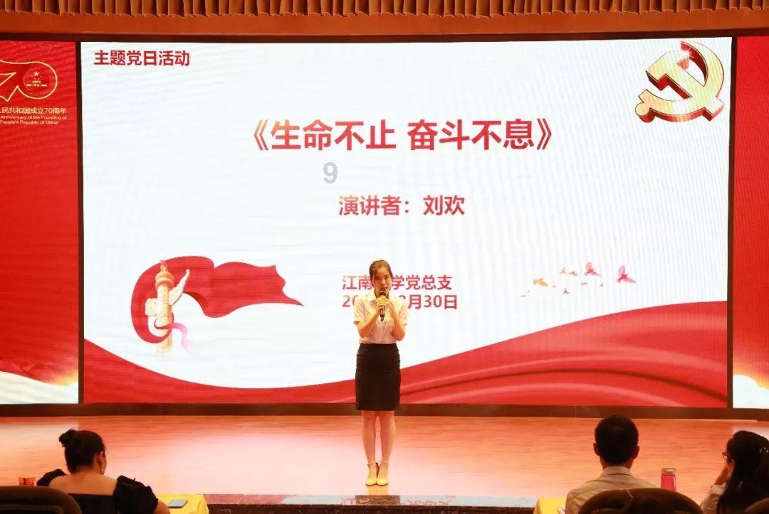 男的说我需要爱怎么回复？